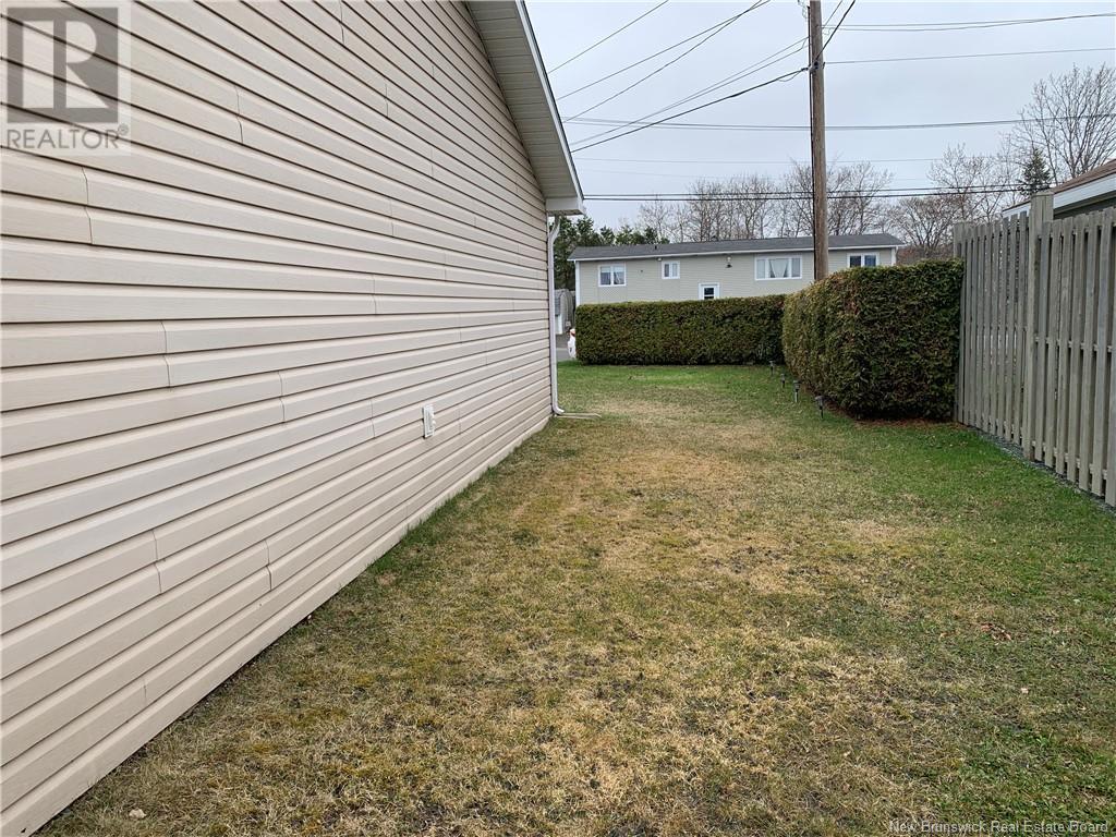 4 Pine, Campbellton, New Brunswick  E3N 3M5 - Photo 37 - NB118121