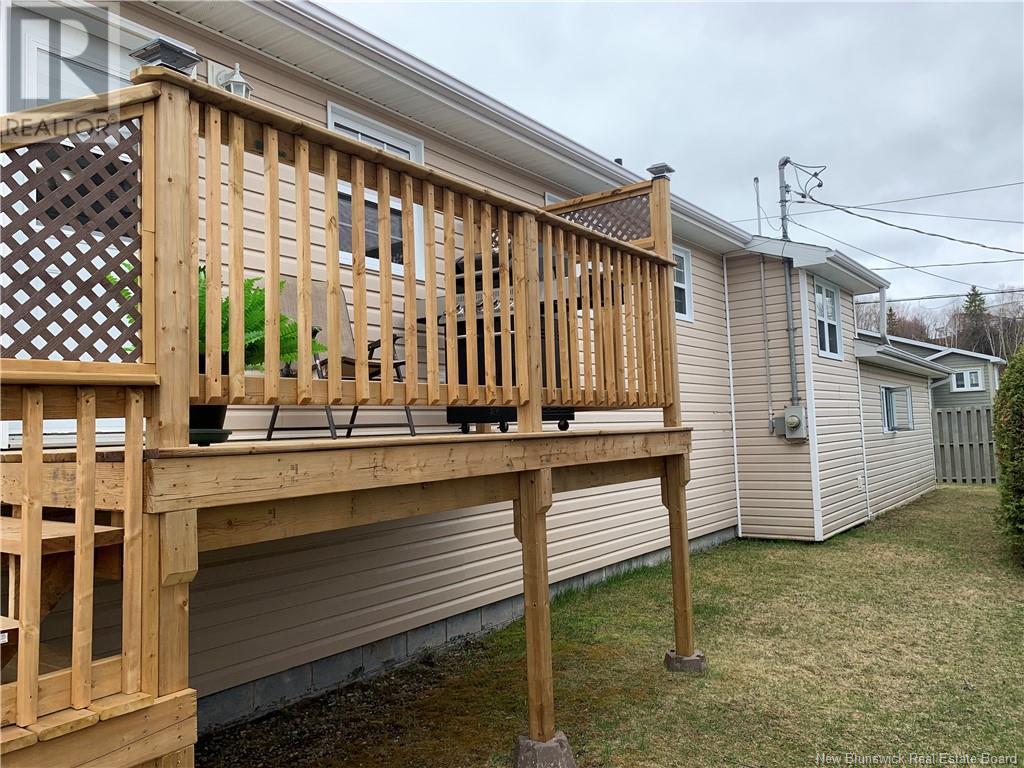 4 Pine, Campbellton, New Brunswick  E3N 3M5 - Photo 39 - NB118121