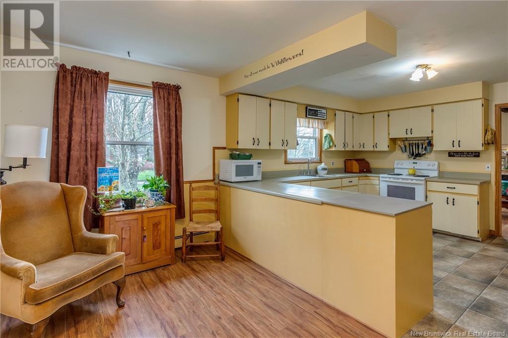 7 Brenmar, Sackville, New Brunswick  E4L 3N3 - Photo 15 - NB118150