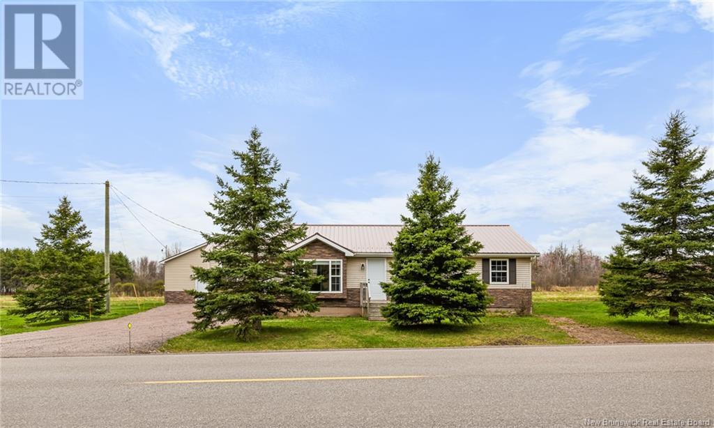 26 Parker Road, Scoudouc, New Brunswick  E4P 3S2 - Photo 2 - NB118097