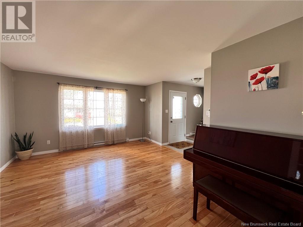 105 Hampton Street, Moncton, New Brunswick  E1G 5H2 - Photo 6 - NB115645