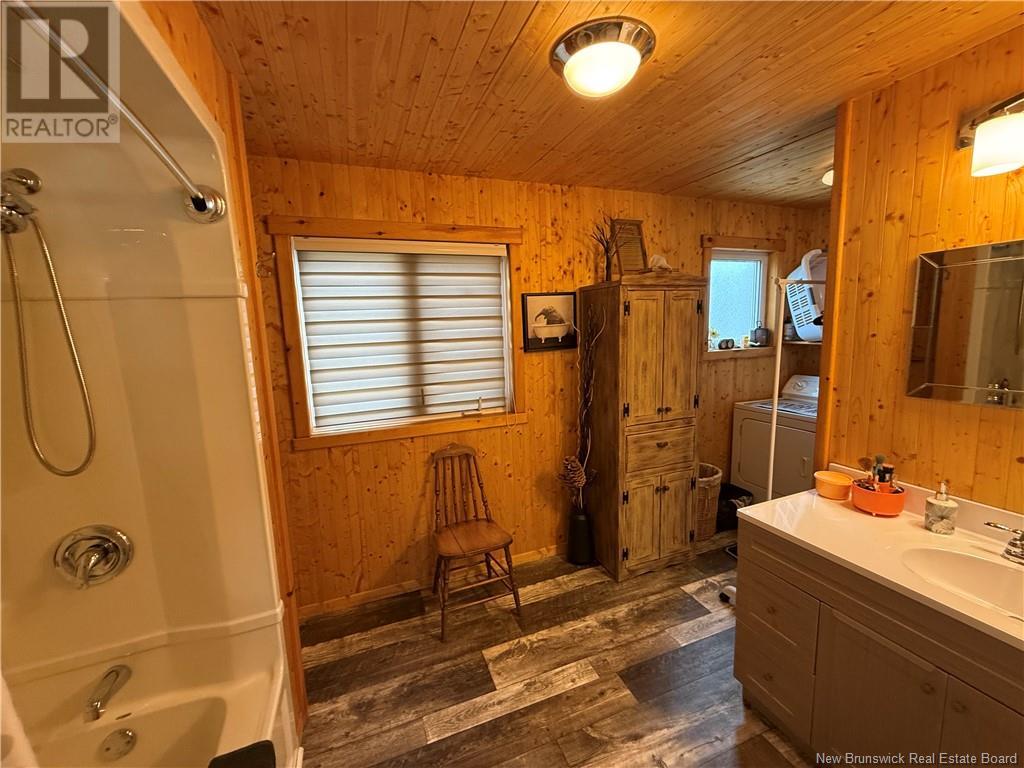 254 Basin Street, Grand-Sault/grand Falls, New Brunswick  E3Z 2J3 - Photo 20 - NB118232