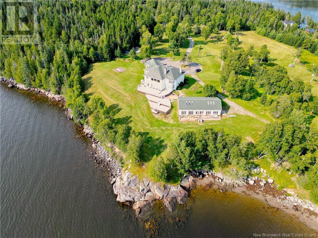 434 Hills Point Road, Oak Bay, New Brunswick  E3L 4K5 - Photo 2 - NB118182