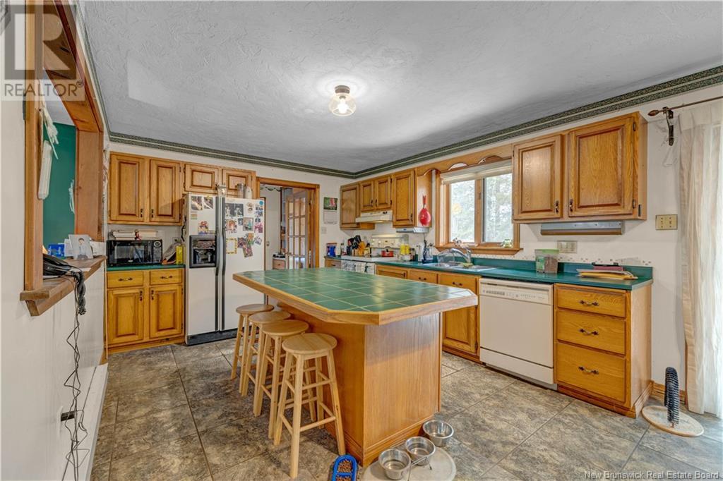 12 Barbara Drive, Sussex, New Brunswick  E4E 3W7 - Photo 5 - NB117511