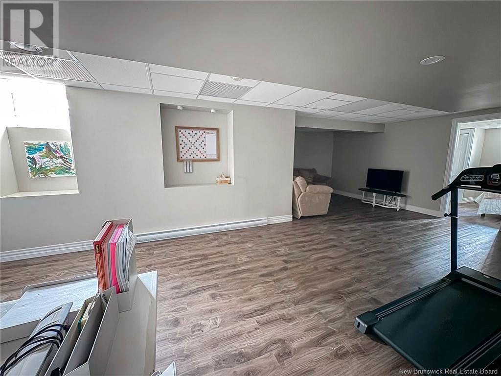 150 Sunrise Drive, Miramichi, New Brunswick  E1V 6Z9 - Photo 27 - NB118074