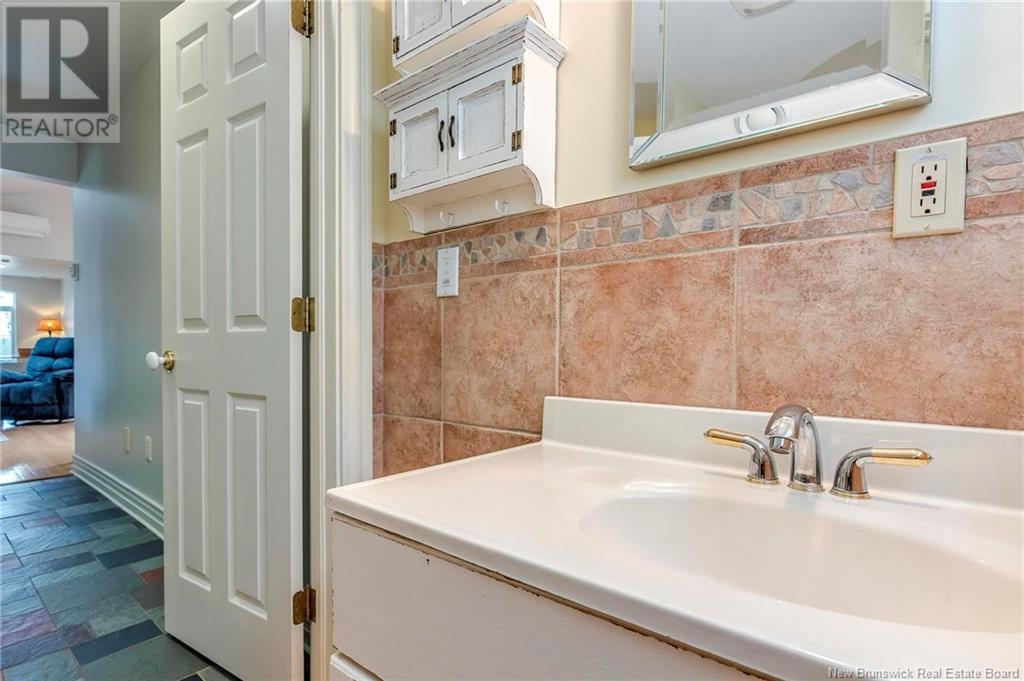 16 Schofield Court, Saint John, New Brunswick  E2K 2B3 - Photo 29 - NB118242
