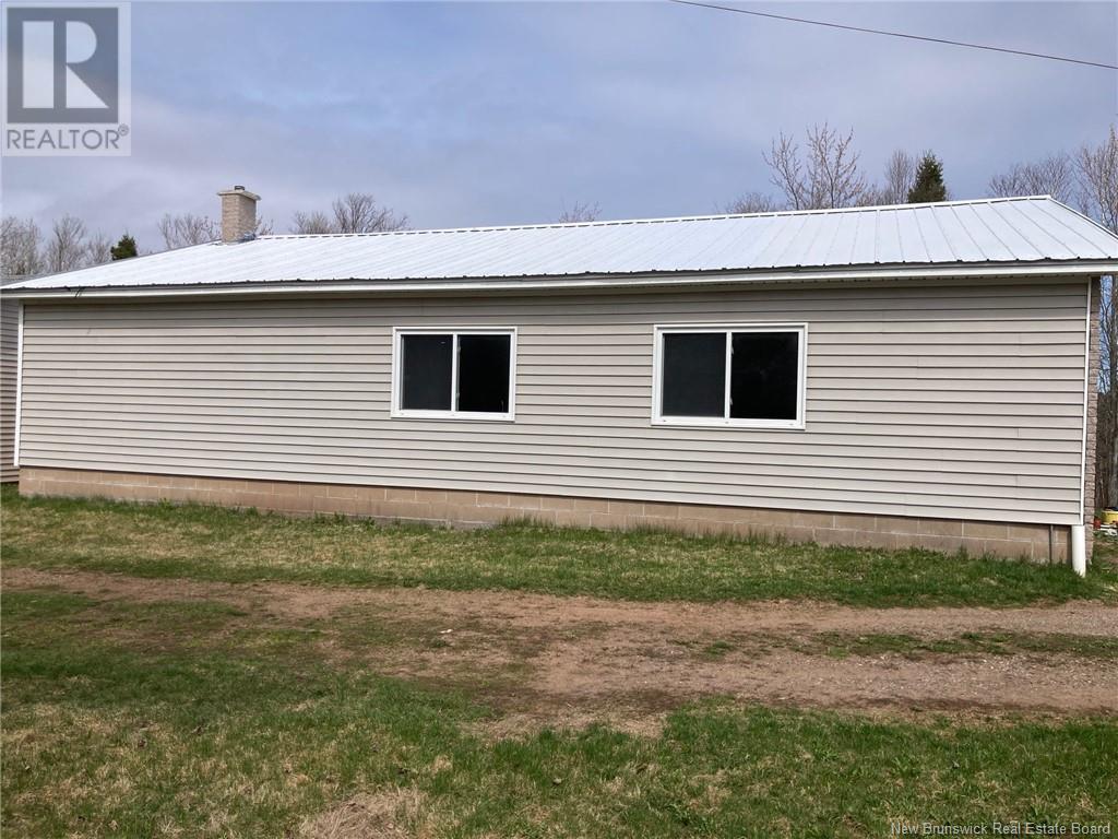 575 Route 355, Sainte-Rose, New Brunswick  E1X 2W2 - Photo 10 - NB118266