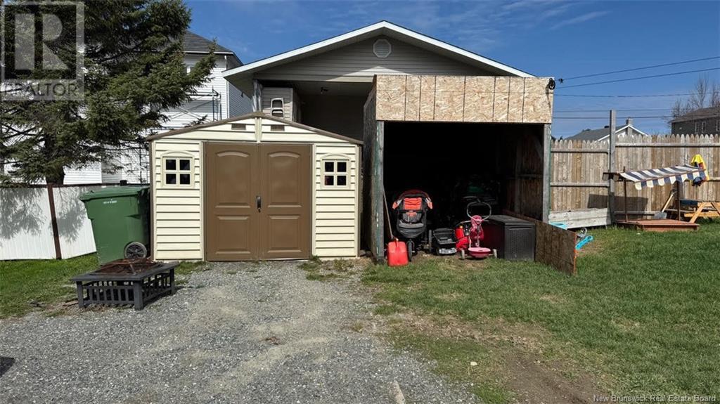 42 45e Avenue, Edmundston, New Brunswick  E3V 3A6 - Photo 17 - NB118279