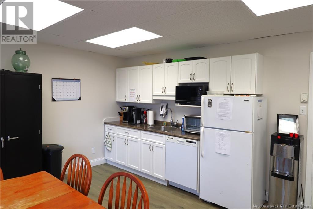 676 Prospect Street, Fredericton, New Brunswick  E3B 8G9 - Photo 21 - NB118273