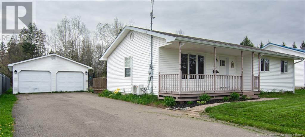 19 Macdonald Road, Salisbury, New Brunswick  E4J 2J5 - Photo 2 - NB118038