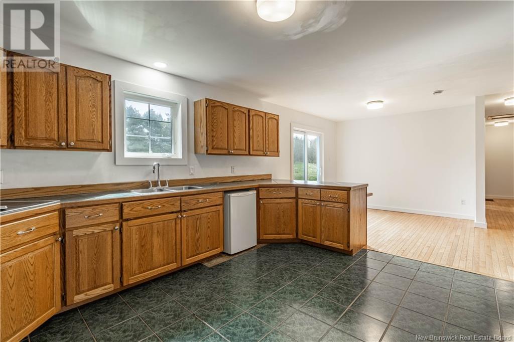 272 Creek Road, Mount Middleton, New Brunswick  E4G 3C2 - Photo 5 - NB117598