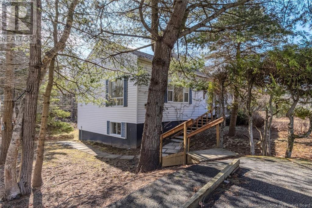 76 Pettingill Road, Quispamsis, New Brunswick  E2E 3R9 - Photo 4 - NB118290