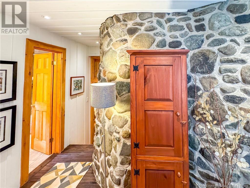 80 Barnes Point Road, Cambridge-Narrows, New Brunswick  E4C 2E6 - Photo 6 - NB115315