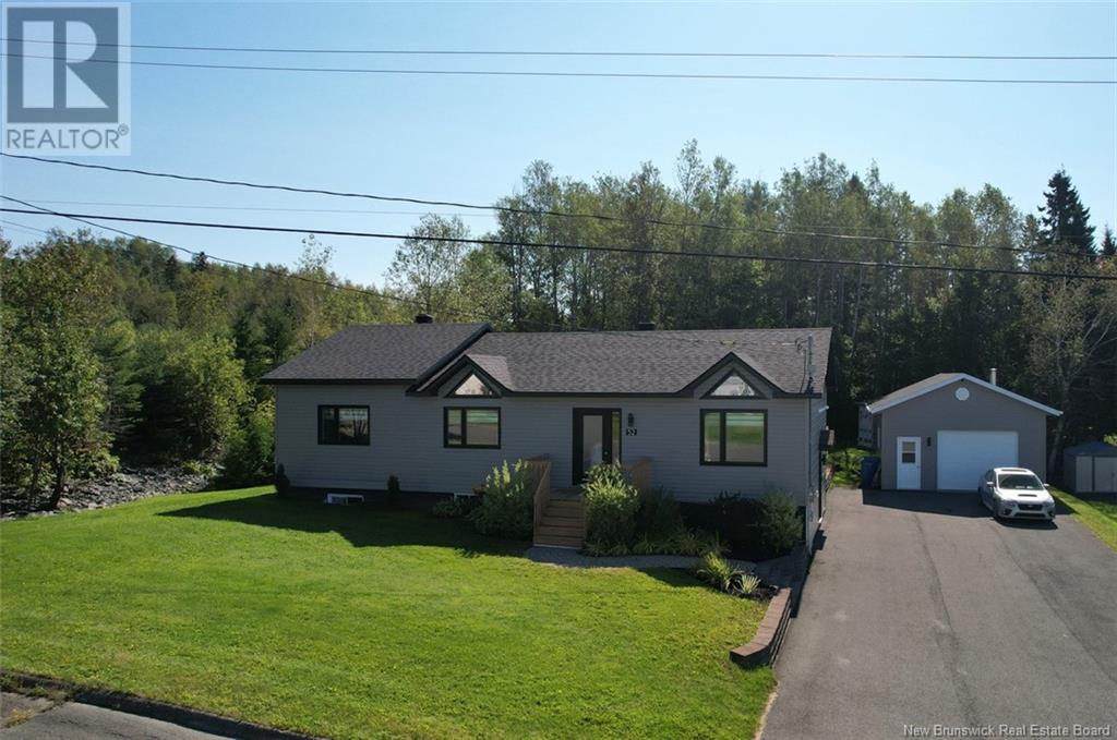 52 Du Réservoir Street, Saint-Jacques, New Brunswick