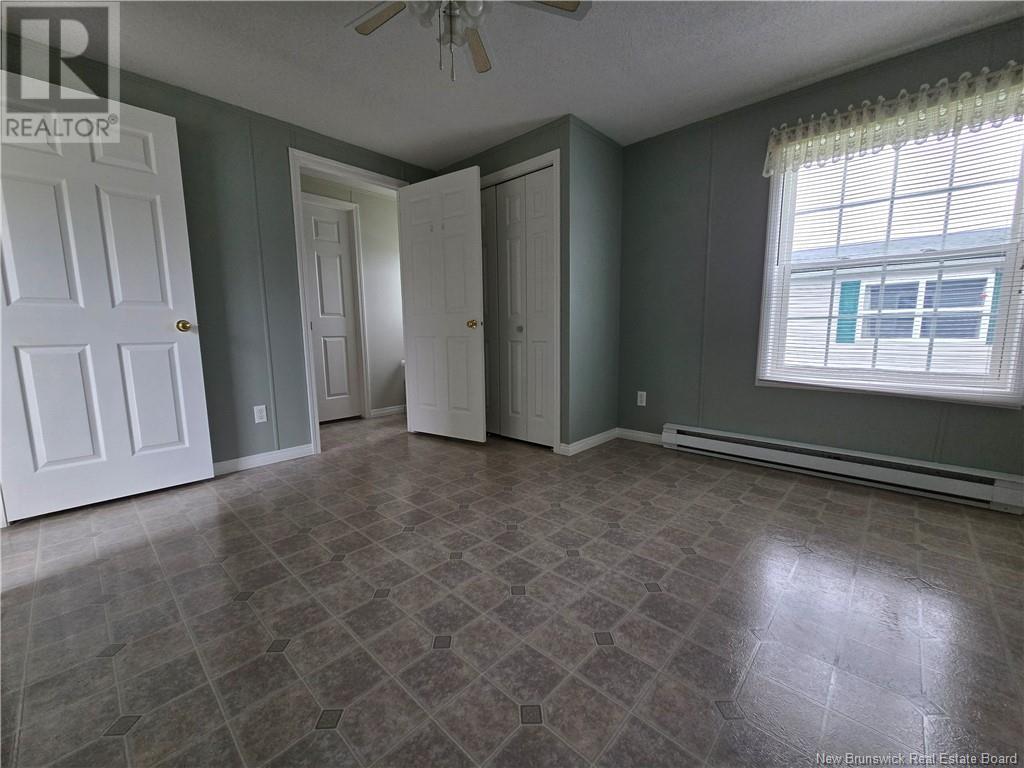 30 Glenmar Drive, Fredericton, New Brunswick  E3G 0H9 - Photo 11 - NB118281