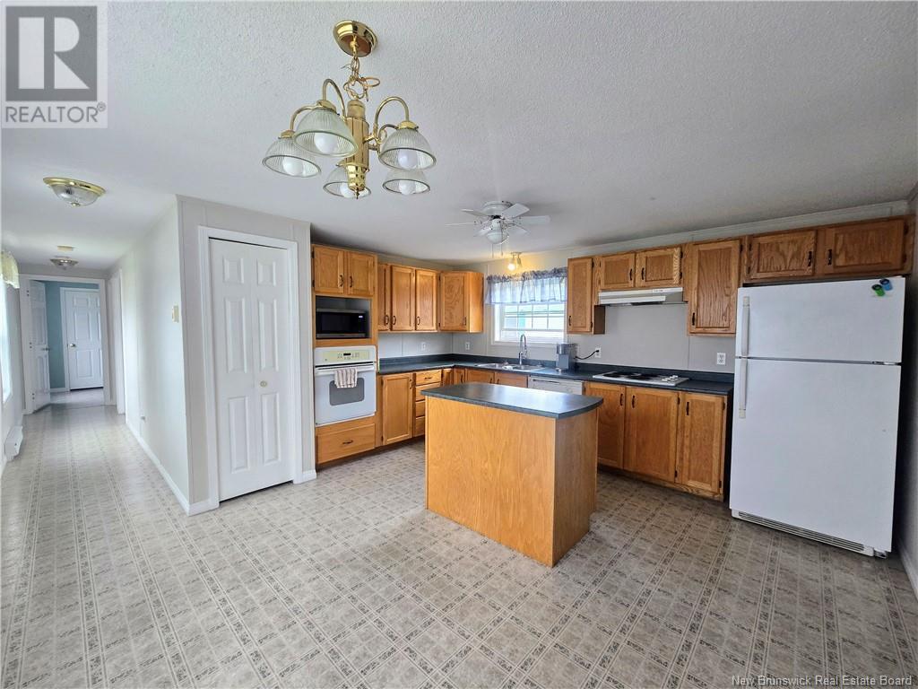 30 Glenmar Drive, Fredericton, New Brunswick  E3G 0H9 - Photo 5 - NB118281