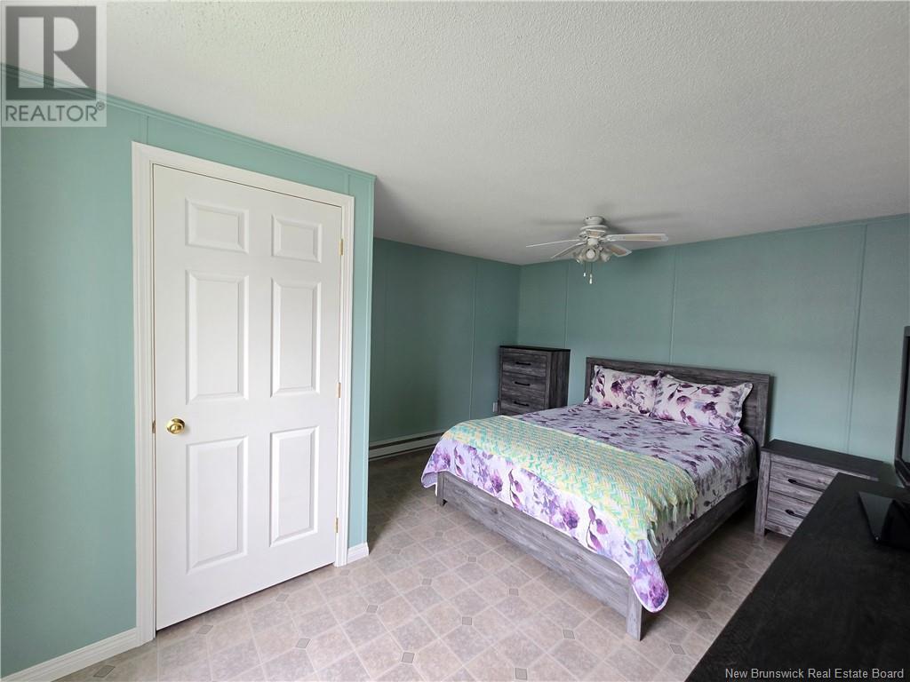 30 Glenmar Drive, Fredericton, New Brunswick  E3G 0H9 - Photo 7 - NB118281