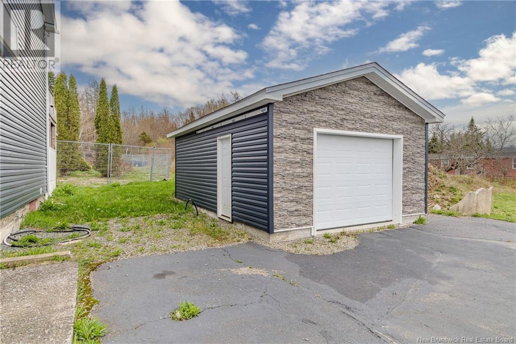 1068-1070 Latimore Lake Road, Saint John, New Brunswick  E2J 2C6 - Photo 20 - NB118231