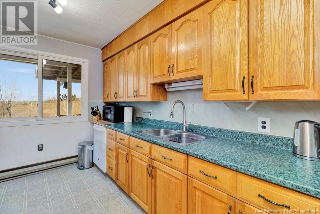 39 Mcelroy Road, Beechwood, New Brunswick  E7J 1Y8 - Photo 10 - NB118284