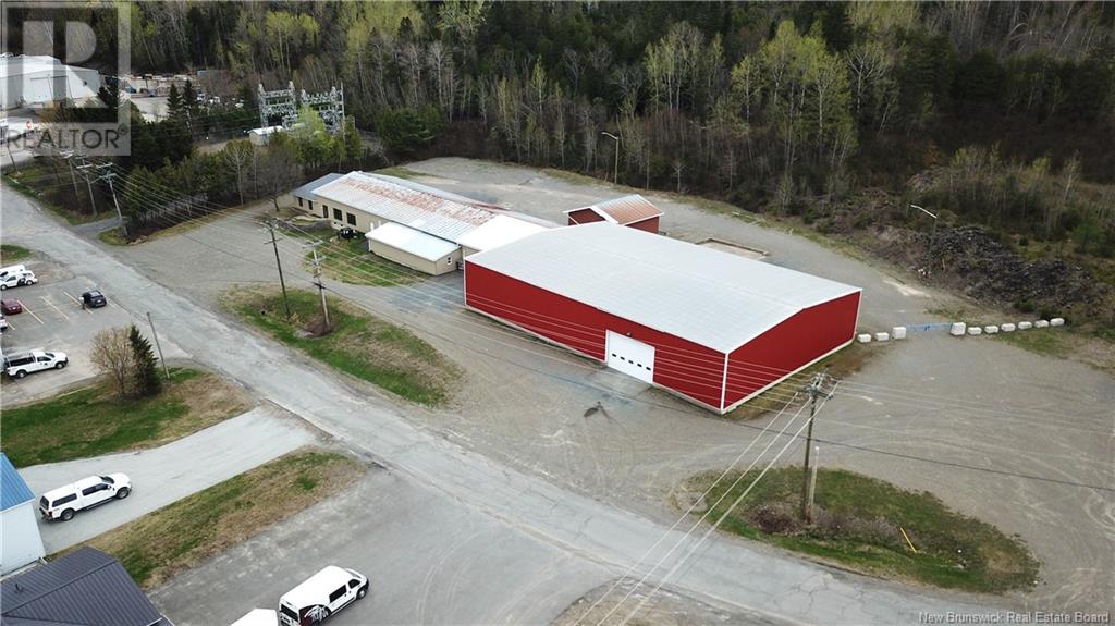 105 Moffatt Street, Woodstock, New Brunswick  E7M 2H5 - Photo 5 - NB118329