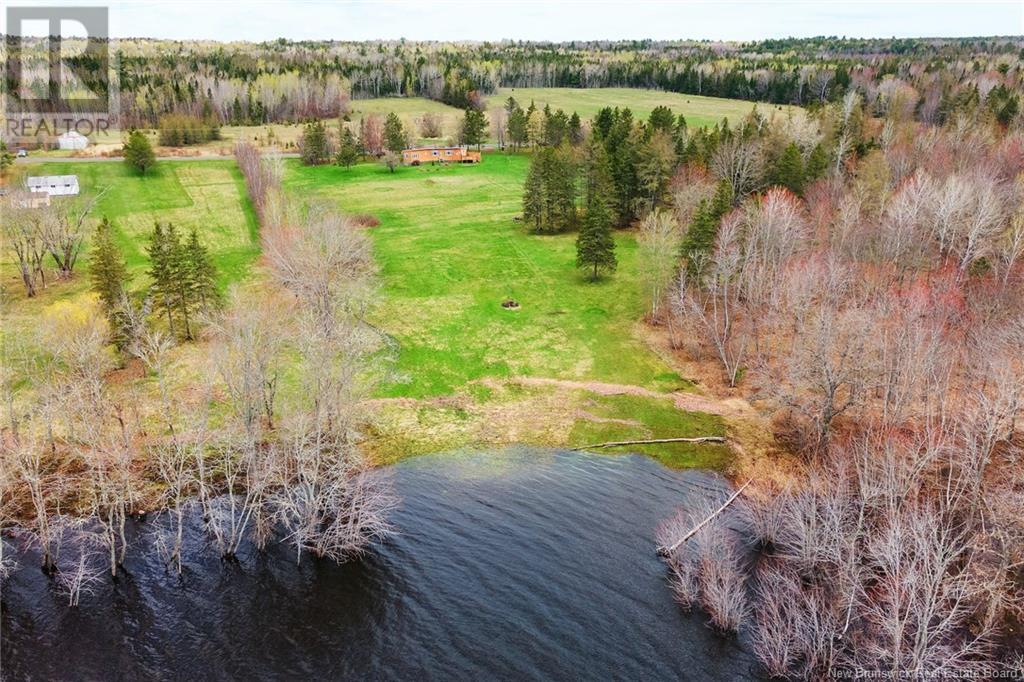 1520 Cox Point Road, Cumberland Bay, New Brunswick  E4A 2Z7 - Photo 8 - NB118131