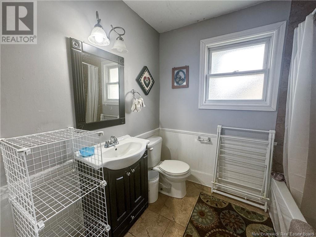 7 Carl Street, Moncton, New Brunswick  E1A 3R6 - Photo 19 - NB118300