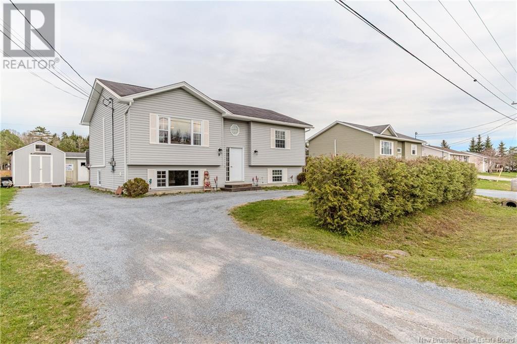 9 Oxford Street, Willow Grove, New Brunswick  E2S 2G4 - Photo 1 - NB118282