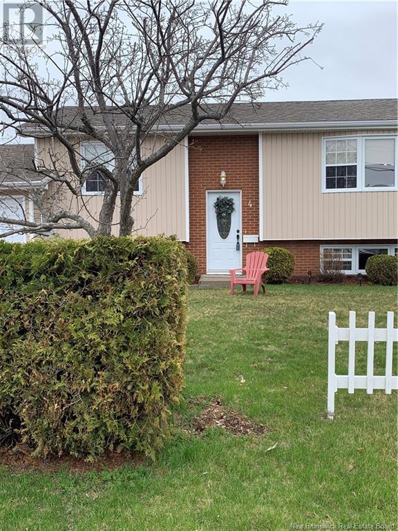 4 Pine, Campbellton, New Brunswick  E3N 3M5 - Photo 37 - NB118373