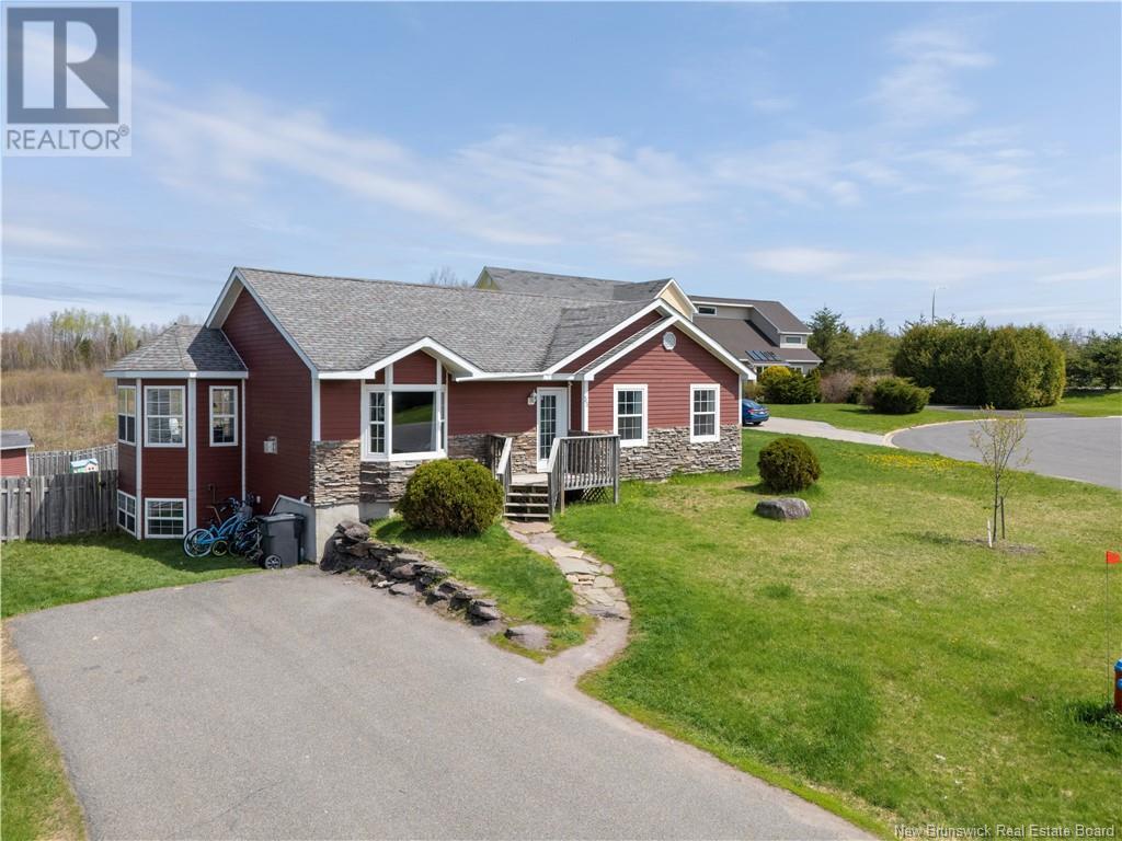 33 Hallihan Drive, Oromocto, New Brunswick  E2V 0C2 - Photo 2 - NB118269