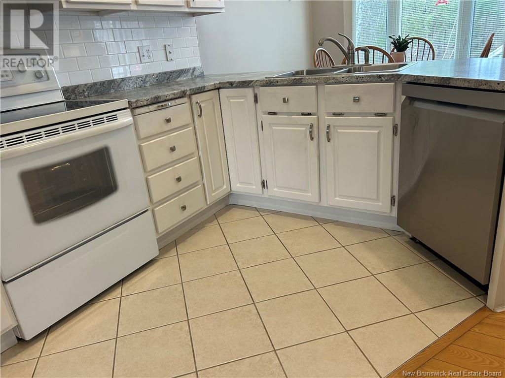 369 Callowhill Road, Riverview, New Brunswick  E1B 4N3 - Photo 7 - NB118012
