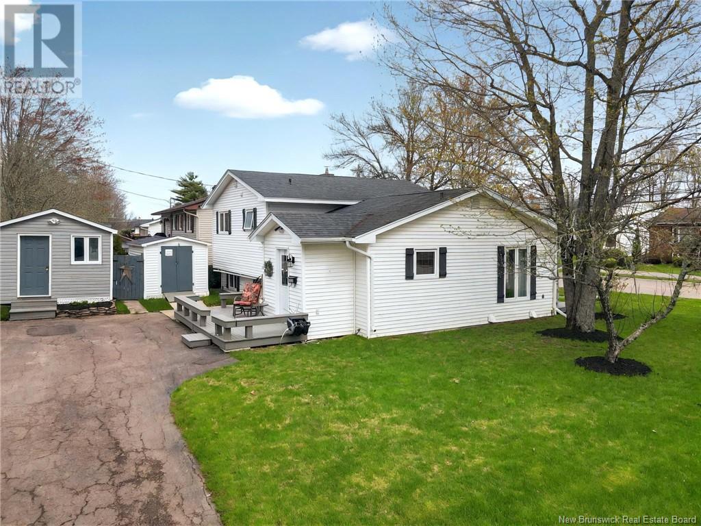 233 Hennessey Road, Moncton, New Brunswick  E1A 5P2 - Photo 38 - NB118406