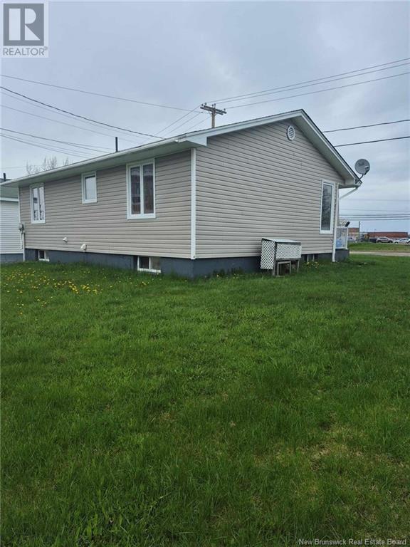 12 Notre-Dame Street, Saint-Louis-De-Kent, New Brunswick  E4X 1E4 - Photo 20 - NB118411