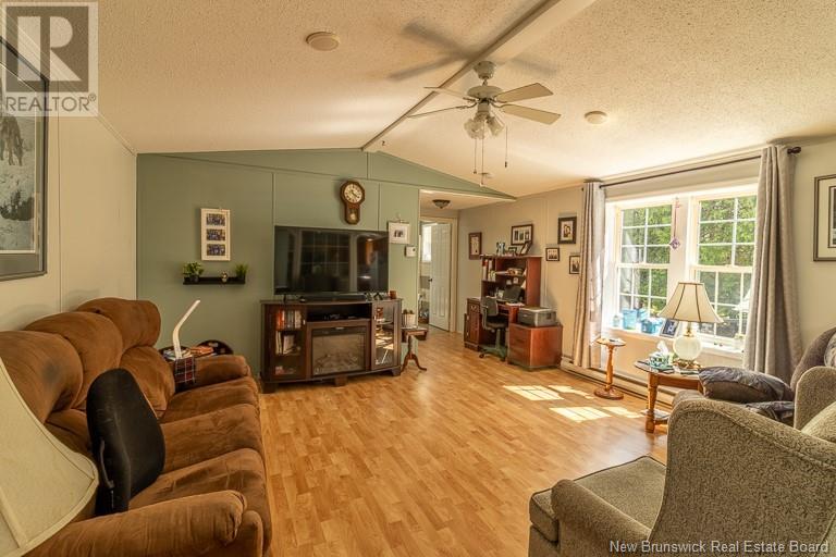 18 White Oak Crescent, Quispamsis, New Brunswick  E2K 1X3 - Photo 12 - NB118423
