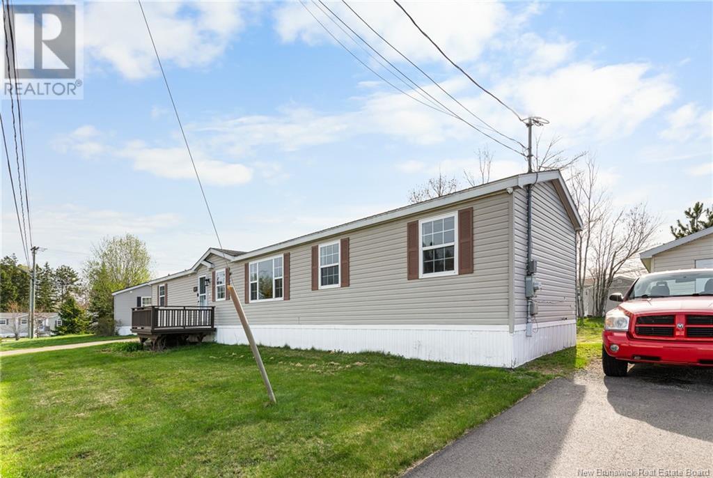 125 Nepisiguit, Dieppe, New Brunswick  E1A 7N1 - Photo 25 - NB118444