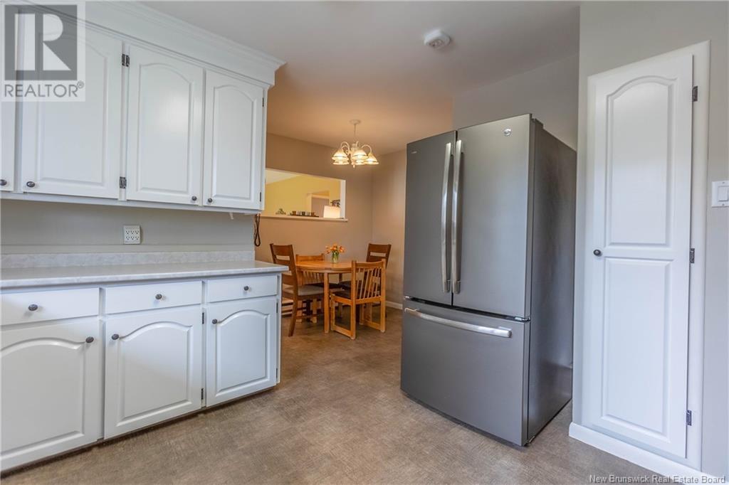 105 Upton Street, Moncton, New Brunswick  E1E 2Z9 - Photo 11 - NB118379