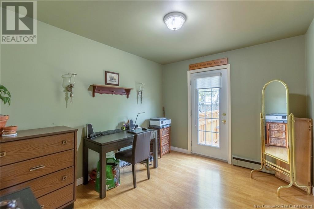 105 Upton Street, Moncton, New Brunswick  E1E 2Z9 - Photo 19 - NB118379