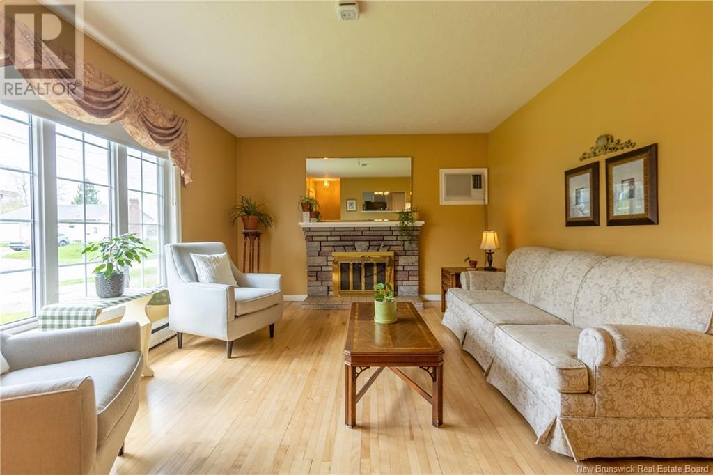 105 Upton Street, Moncton, New Brunswick  E1E 2Z9 - Photo 6 - NB118379