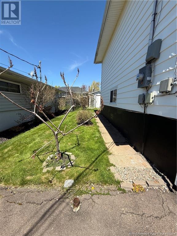 137 Brentwood Drive, Moncton, New Brunswick  E1E 1N1 - Photo 14 - NB118215