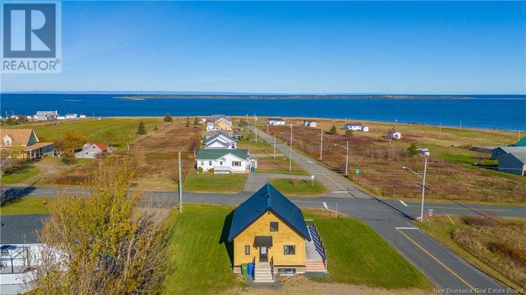 362 Rue De L'ile Street, Caraquet, New Brunswick  E1W 1B5 - Photo 46 - NB118309