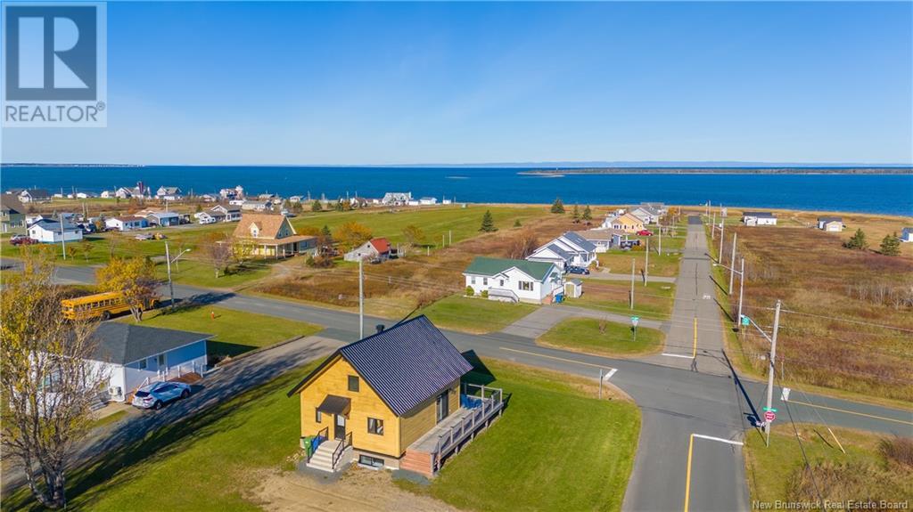 362 Rue De L'ile Street, Caraquet, New Brunswick  E1W 1B5 - Photo 47 - NB118309