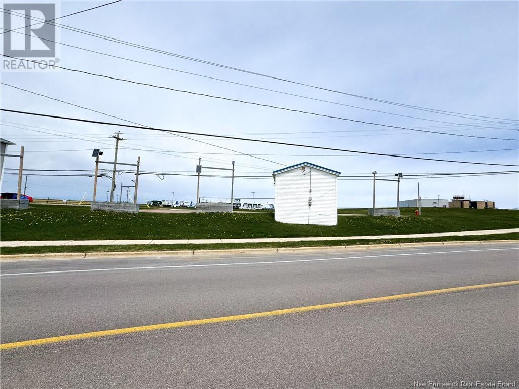 1508 Champlain, Dieppe, New Brunswick  E1A 1R4 - Photo 21 - NB118073