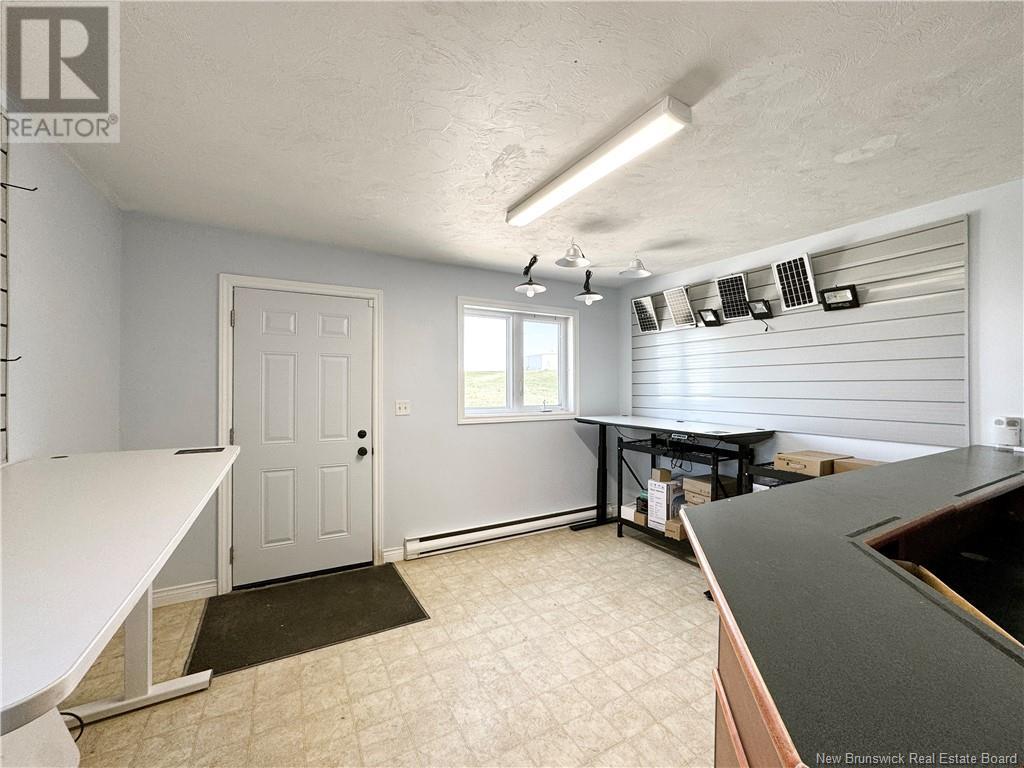 1508 Champlain, Dieppe, New Brunswick  E1A 1R4 - Photo 7 - NB118073