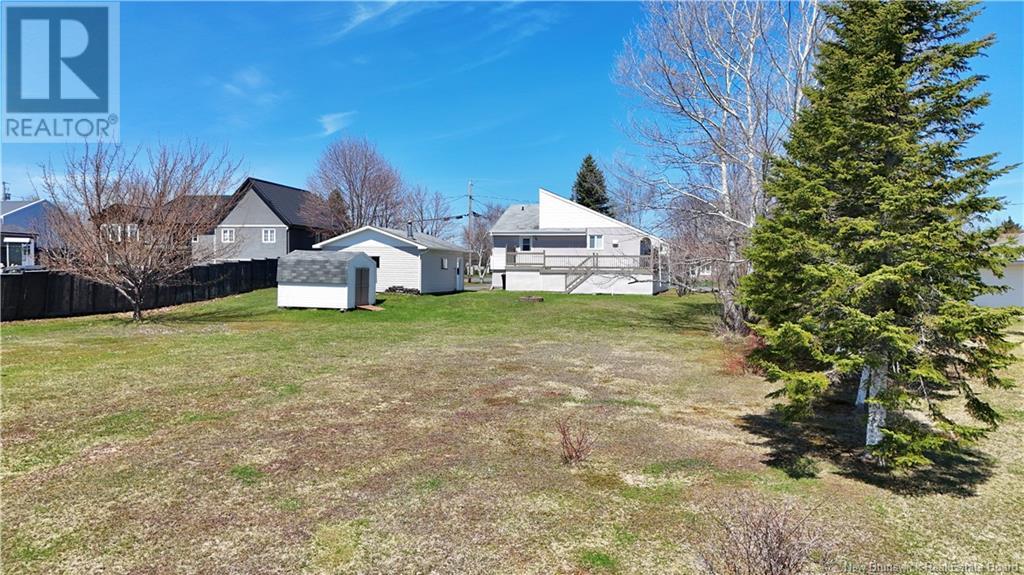 784 St Pierre, Beresford, New Brunswick  E8K 1S1 - Photo 6 - NB118441