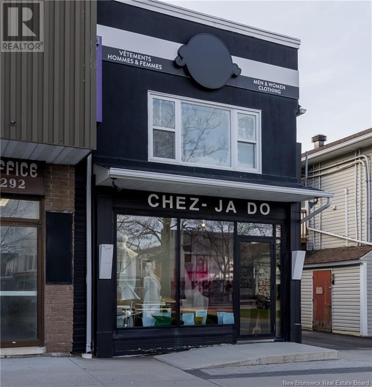 288 Broadway Boulevard, Grand-Sault/grand Falls, New Brunswick  E3Z 2K2 - Photo 1 - NB118436
