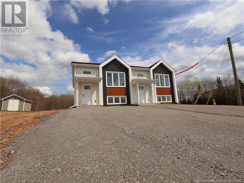 218 Lorette Street, Lakeburn, New Brunswick  E1A 2E9 - Photo 1 - NB118440