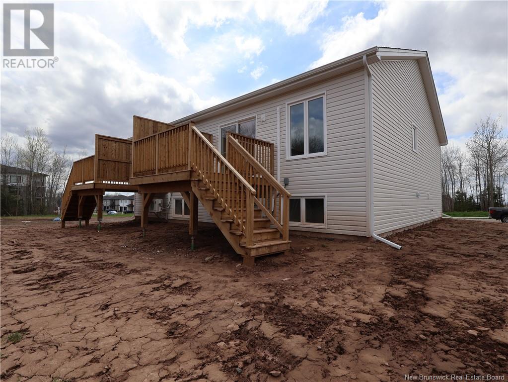218 Lorette Street, Lakeburn, New Brunswick  E1A 2E9 - Photo 2 - NB118440