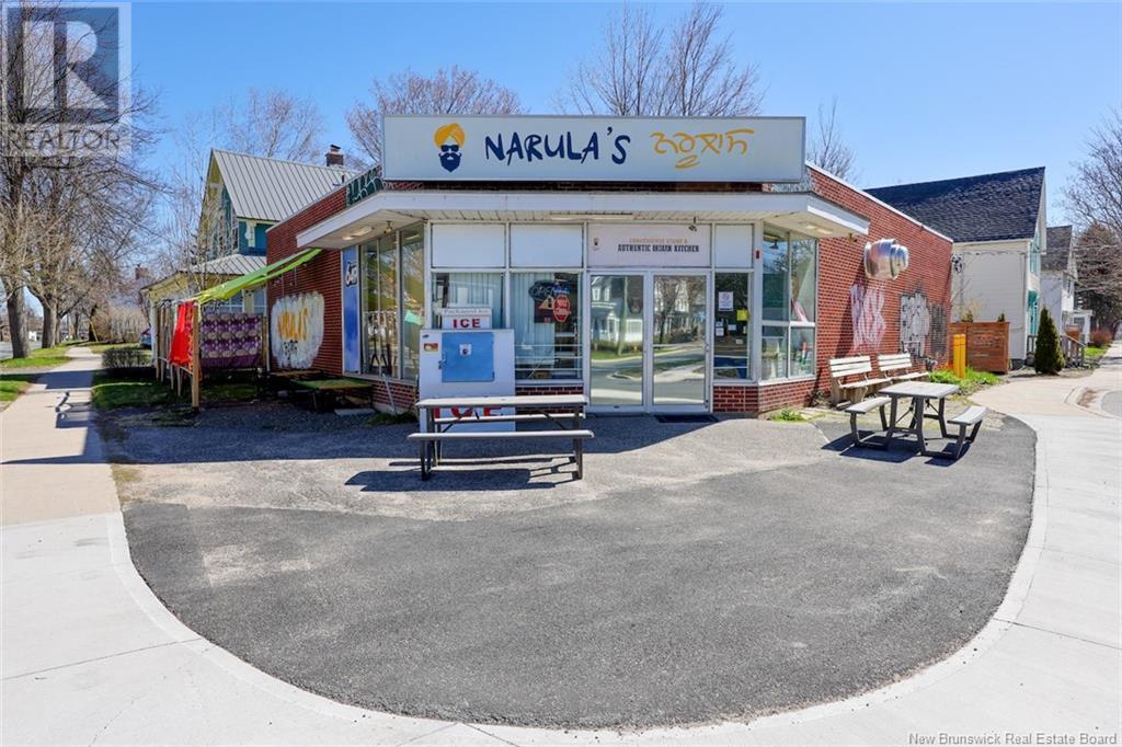 292 University Avenue, Fredericton, New Brunswick  E3B 4H7 - Photo 5 - NB117370