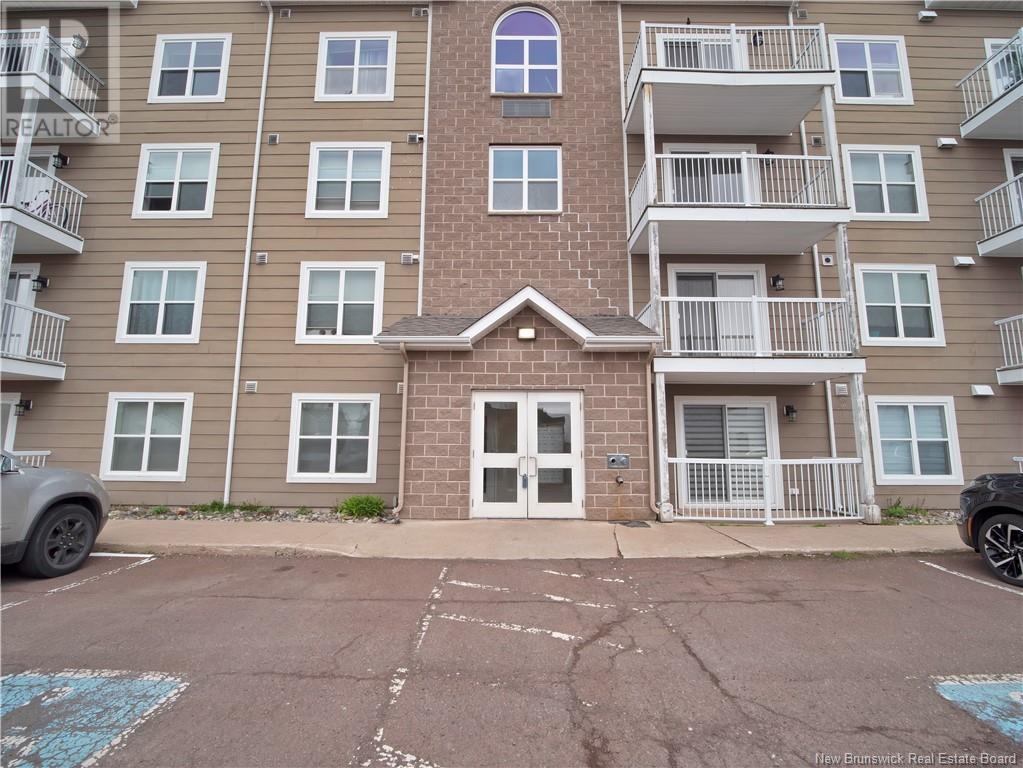 33 Sifroi Street Unit# 305, Dieppe, New Brunswick  E1A 1L6 - Photo 2 - NB118537