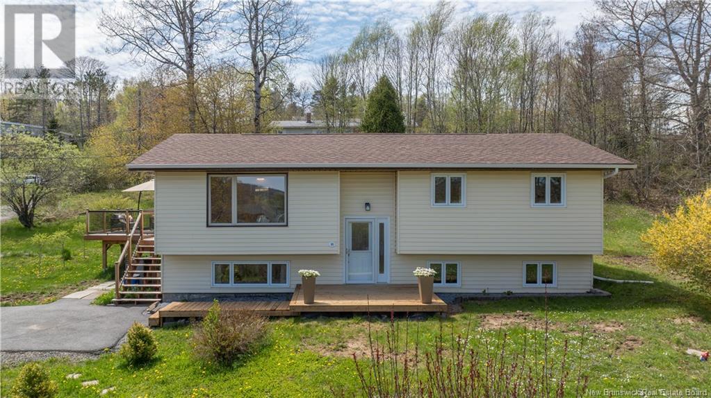 10 Hillandale Drive, Grand Bay-Westfield, New Brunswick