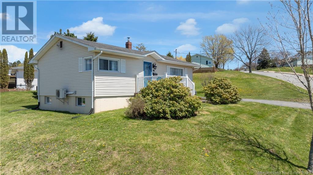 48 Glengarry Drive, Saint John, New Brunswick  E2J 2Y3 - Photo 3 - NB118124